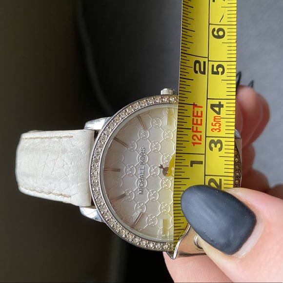 Michael Kors watch - Picture 5 of 7